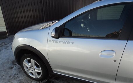 Renault Sandero II рестайлинг, 2018 год, 1 270 000 рублей, 7 фотография