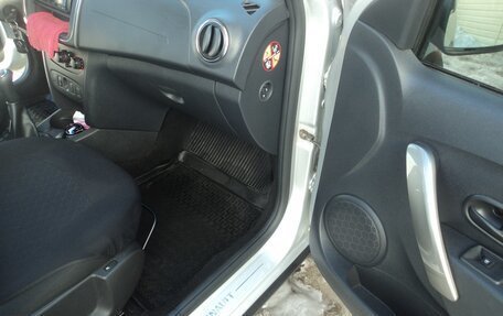 Renault Sandero II рестайлинг, 2018 год, 1 270 000 рублей, 14 фотография