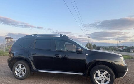 Renault Duster I рестайлинг, 2017 год, 1 140 000 рублей, 2 фотография