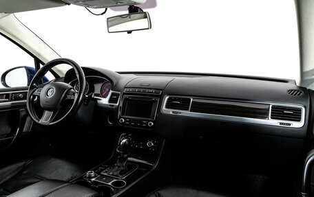 Volkswagen Touareg III, 2014 год, 2 599 000 рублей, 9 фотография