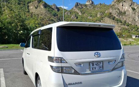 Toyota Vellfire I, 2009 год, 2 450 000 рублей, 3 фотография