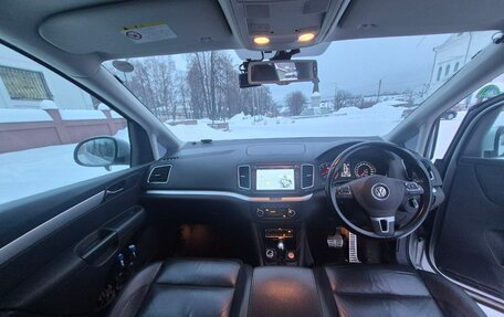 Volkswagen Sharan II, 2011 год, 1 400 000 рублей, 11 фотография