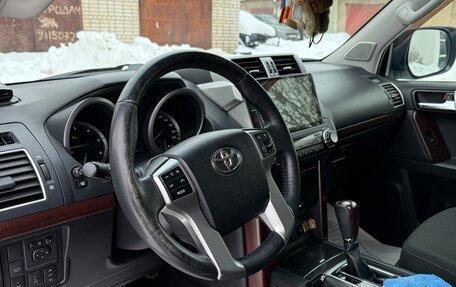 Toyota Land Cruiser Prado 150 рестайлинг 2, 2014 год, 3 450 000 рублей, 8 фотография