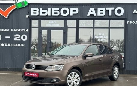 Volkswagen Jetta VI, 2011 год, 879 000 рублей, 1 фотография