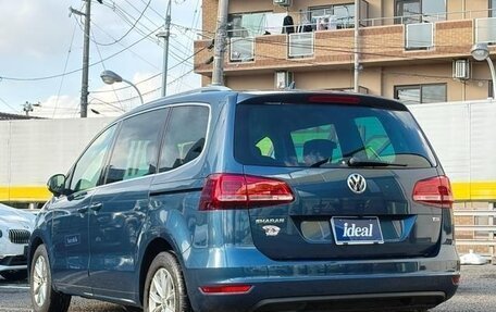 Volkswagen Sharan II, 2019 год, 1 660 000 рублей, 6 фотография