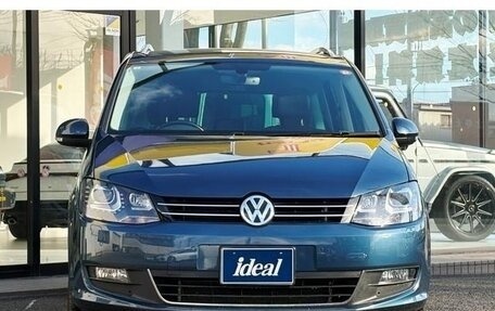 Volkswagen Sharan II, 2019 год, 1 660 000 рублей, 2 фотография