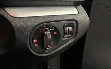 Volkswagen Sharan II, 2019 год, 1 660 000 рублей, 22 фотография