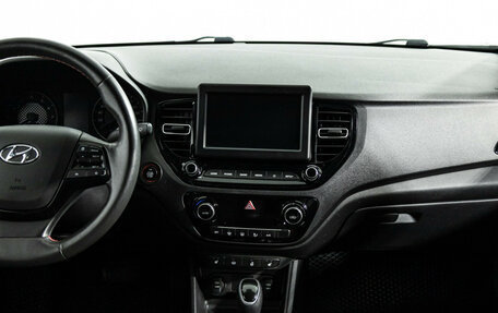 Hyundai Solaris II рестайлинг, 2020 год, 1 799 700 рублей, 14 фотография