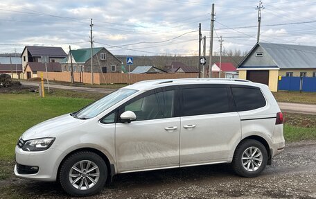 Volkswagen Sharan II, 2015 год, 1 650 000 рублей, 5 фотография