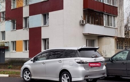 Toyota Wish II, 2015 год, 1 700 000 рублей, 8 фотография