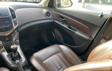 Chevrolet Cruze II, 2012 год, 850 000 рублей, 9 фотография