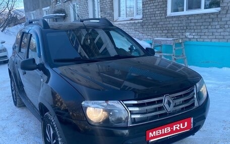 Renault Duster I рестайлинг, 2014 год, 900 000 рублей, 4 фотография