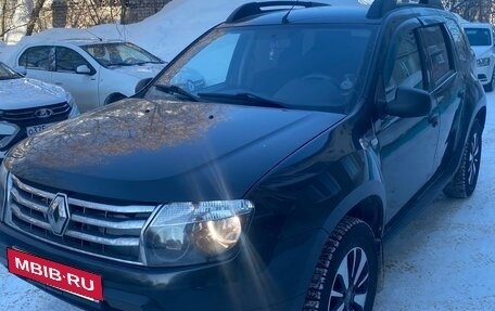 Renault Duster I рестайлинг, 2014 год, 900 000 рублей, 5 фотография
