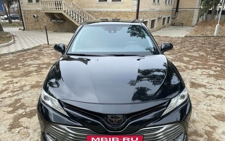 Toyota Camry, 2018 год, 3 500 000 рублей, 5 фотография
