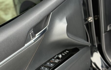 Toyota Camry, 2019 год, 2 650 000 рублей, 9 фотография