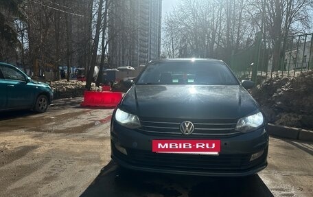 Volkswagen Polo VI (EU Market), 2019 год, 900 000 рублей, 3 фотография