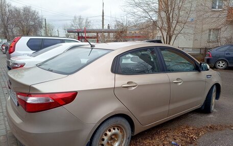 KIA Rio III рестайлинг, 2013 год, 1 100 000 рублей, 3 фотография