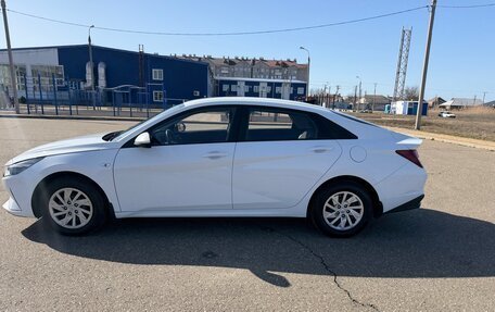 Hyundai Elantra, 2022 год, 2 030 000 рублей, 3 фотография