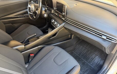 Hyundai Elantra, 2022 год, 2 030 000 рублей, 16 фотография