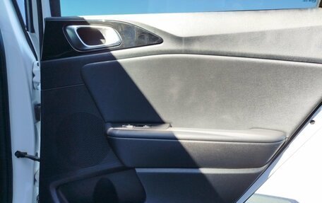 KIA cee'd III, 2018 год, 1 790 000 рублей, 30 фотография