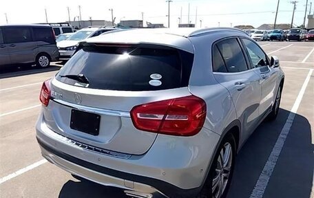 Mercedes-Benz GLA, 2016 год, 1 400 000 рублей, 6 фотография