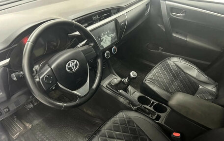 Toyota Corolla, 2014 год, 1 290 000 рублей, 8 фотография