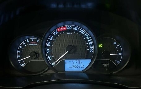 Toyota Corolla, 2014 год, 1 290 000 рублей, 10 фотография