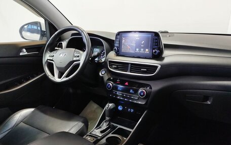 Hyundai Tucson III, 2018 год, 2 343 000 рублей, 10 фотография