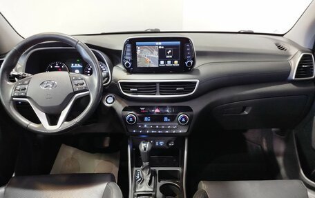 Hyundai Tucson III, 2018 год, 2 343 000 рублей, 11 фотография