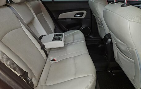 Chevrolet Cruze II, 2013 год, 975 000 рублей, 13 фотография