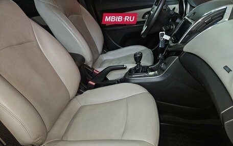 Chevrolet Cruze II, 2013 год, 975 000 рублей, 12 фотография