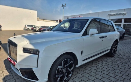 Rolls-Royce Cullinan, 2026 год, 74 000 000 рублей, 1 фотография