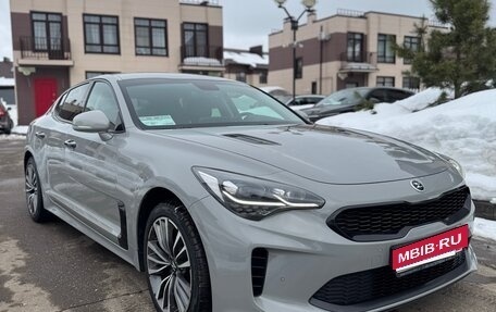 KIA Stinger I, 2018 год, 2 390 000 рублей, 1 фотография