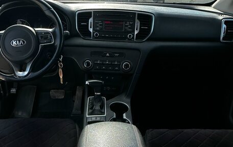 KIA Sportage IV рестайлинг, 2017 год, 2 100 000 рублей, 8 фотография