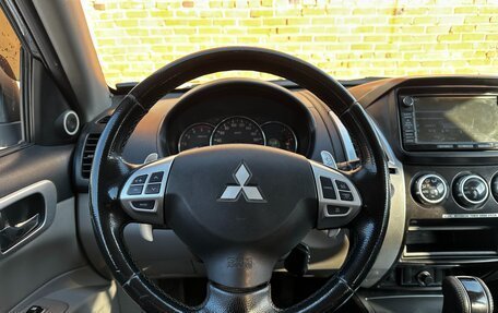 Mitsubishi Pajero Sport II рестайлинг, 2013 год, 2 000 000 рублей, 13 фотография