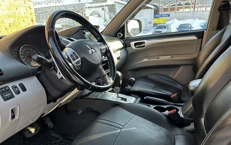 Mitsubishi Pajero Sport II рестайлинг, 2013 год, 2 000 000 рублей, 9 фотография