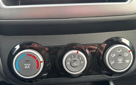 KIA Rio III рестайлинг, 2017 год, 950 000 рублей, 19 фотография