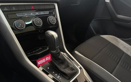 Volkswagen T-Roc I, 2021 год, 1 950 000 рублей, 8 фотография