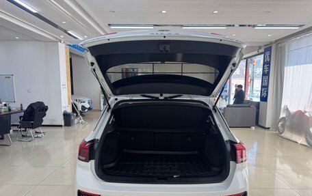 Volkswagen T-Roc I, 2021 год, 1 950 000 рублей, 11 фотография