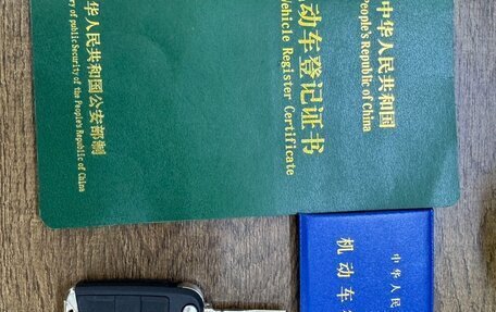 Volkswagen T-Roc I, 2021 год, 1 950 000 рублей, 14 фотография