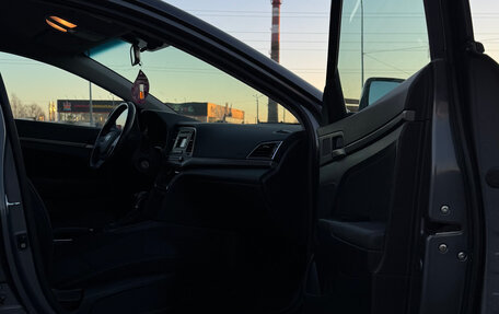 Hyundai Elantra VI рестайлинг, 2017 год, 1 485 000 рублей, 11 фотография