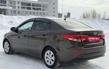 KIA Rio III рестайлинг, 2015 год, 1 050 000 рублей, 4 фотография