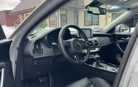 KIA Stinger I, 2018 год, 2 390 000 рублей, 9 фотография