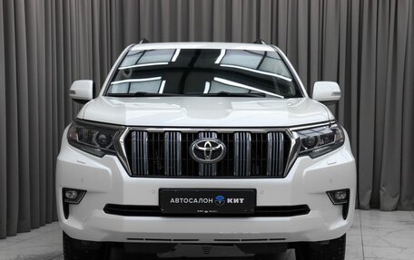 Toyota Land Cruiser Prado 150 рестайлинг 2, 2018 год, 5 390 000 рублей, 2 фотография