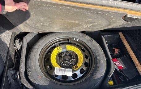 Skoda Yeti I рестайлинг, 2014 год, 1 000 000 рублей, 24 фотография