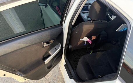 Toyota Prius, 2015 год, 1 200 000 рублей, 10 фотография