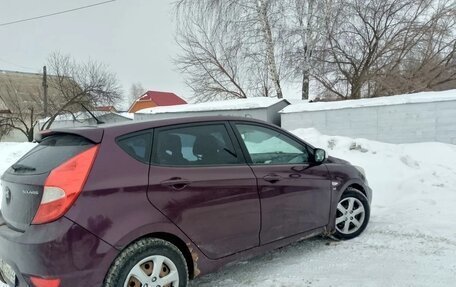 Hyundai Solaris II рестайлинг, 2011 год, 510 000 рублей, 7 фотография