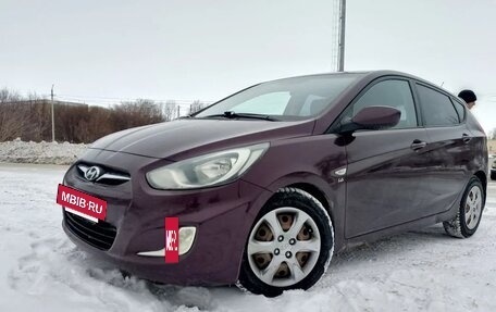 Hyundai Solaris II рестайлинг, 2011 год, 510 000 рублей, 6 фотография