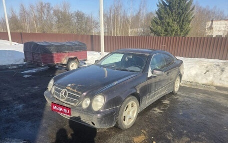 Mercedes-Benz CLK-Класс, 1999 год, 330 000 рублей, 1 фотография