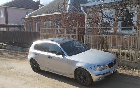 BMW 1 серия, 2004 год, 600 000 рублей, 7 фотография